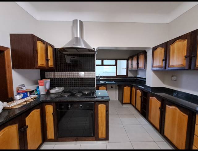 4 bed property to rent in PAGLANDE